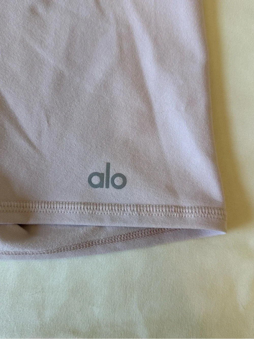 ALO Yoga Light Gray/Taupe High-Rise Bike Shorts